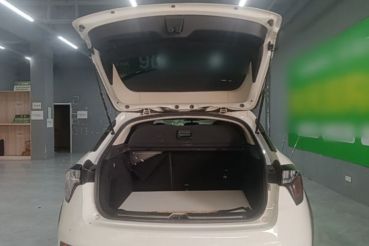Used Lynk & Co 02 2019 1.5T DCT Two-Wheel Drive Sporty Version China VI Standard Trunk