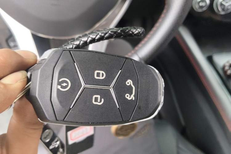 Used Lynk & Co 02 2019 1.5T DCT Two-Wheel Drive Pro Edition China VI Standard Vehicle Key