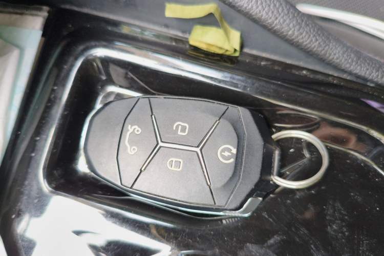 Used Lynk & Co 02 2019 1.5T DCT Two-Wheel Drive Pro Edition China VI Standard Vehicle Key