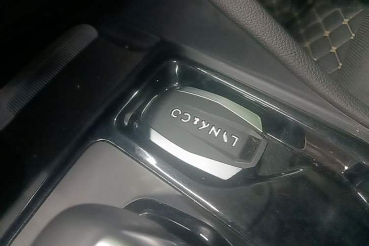 Used Lynk & Co 02 2019 1.5T DCT Two-Wheel Drive Sporty Version China VI Standard Vehicle Key