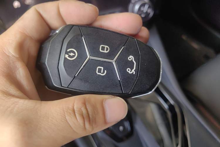 Used Lynk & Co 02 2019 1.5T DCT Two-Wheel Drive Pro Edition China VI Standard Vehicle Key