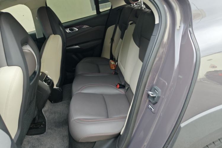 Used Lynk & Co 02 2020 1.5T DCT Two-Wheel Drive Zhaopu Version Left Rear Seat