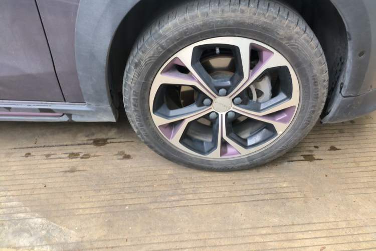 Used Lynk & Co 02 2020 1.5T DCT Two-Wheel Drive Zhaopu Version Right Front Wheel Hub