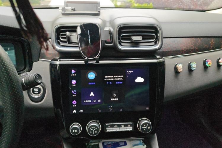 Used Lynk & Co 02 2020 High-Energy Edition 2.0T Automatic Two-Wheel Drive Pro Version Audio And AC Panel