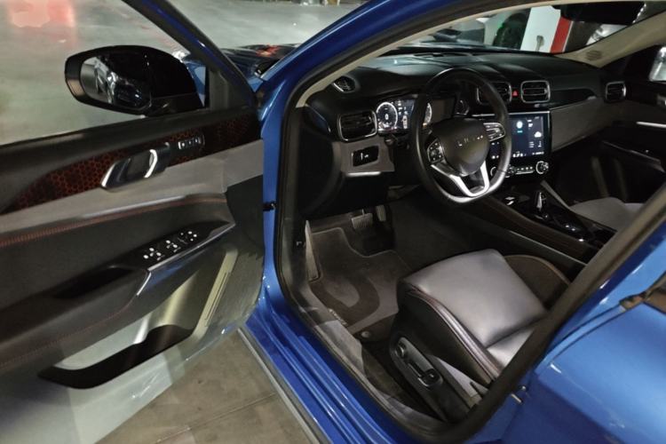 Used Lynk & Co 02 2020 High-Energy Edition 2.0T Automatic Two-Wheel Drive Pro Version Driver Seat