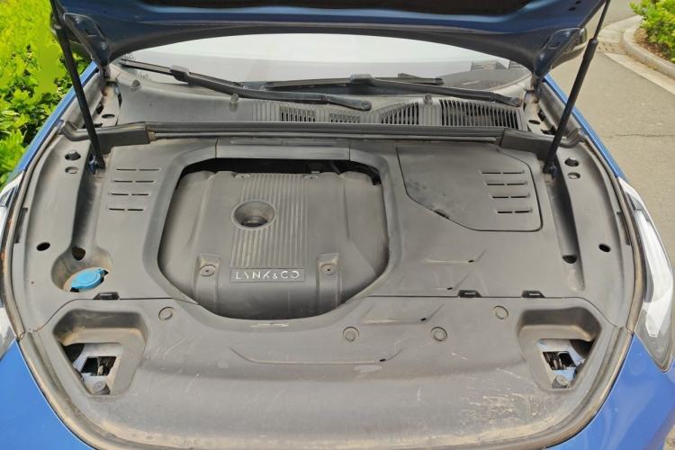 Used Lynk & Co 02 2020 High-Energy Edition 2.0T Automatic Two-Wheel Drive Pro Version Engine Bay