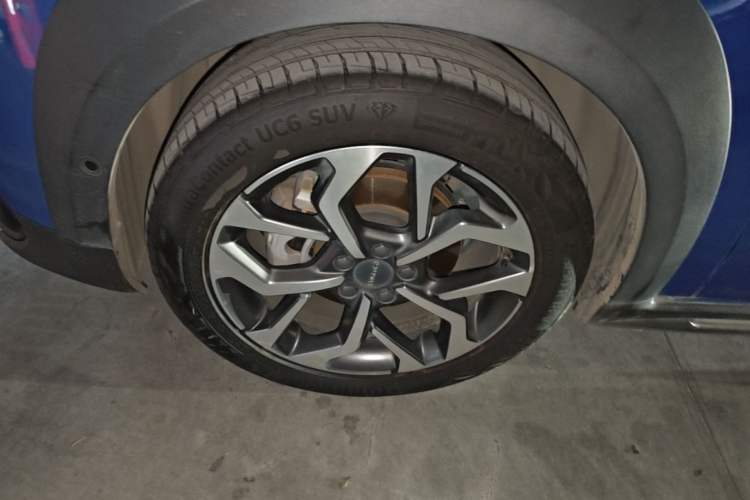 Used Lynk & Co 02 2020 High-Energy Edition 2.0T Automatic Two-Wheel Drive Pro Version Left Front Wheel Hub