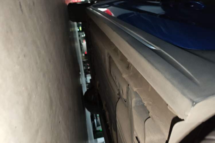 Used Lynk & Co 02 2020 High-Energy Edition 2.0T Automatic Two-Wheel Drive Pro Version Left Side Sill