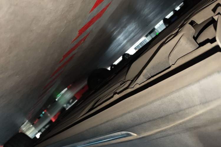 Used Lynk & Co 02 2020 High-Energy Edition 2.0T Automatic Two-Wheel Drive Pro Version Right Side Sill