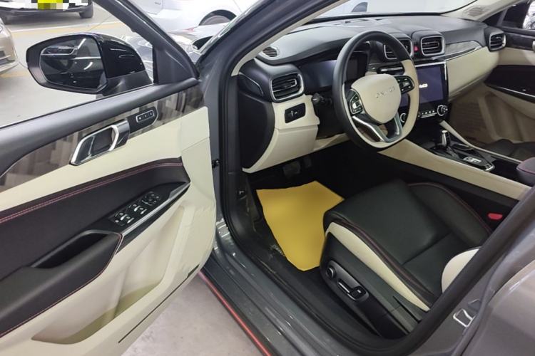 Used Lynk & Co 02 2020 High-Energy Edition 2.0T Automatic Two-Wheel Drive Shine Pro Edition Driver Seat
