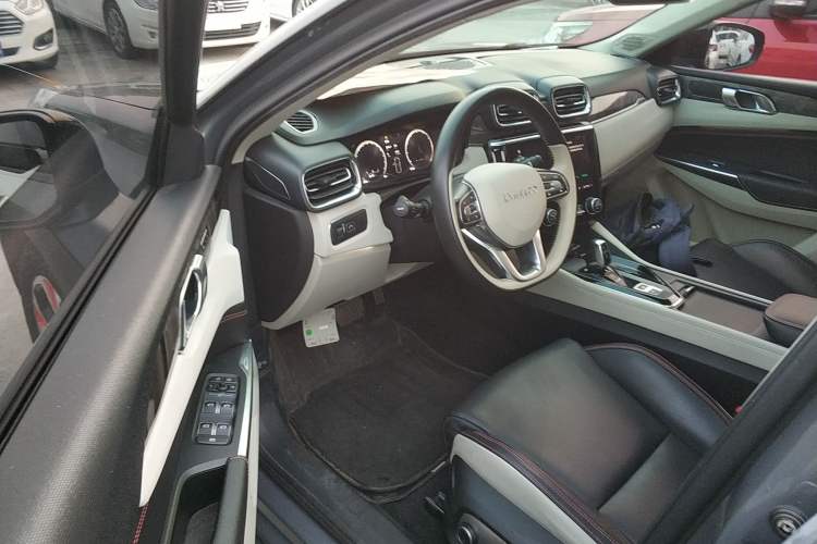 Used Lynk & Co 02 2020 High-Energy Edition 2.0T Automatic Two-Wheel Drive Shine Pro Edition Driver Seat