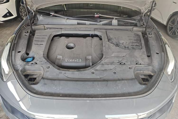 Used Lynk & Co 02 2020 High-Energy Edition 2.0T Automatic Two-Wheel Drive Pro Version Engine Bay