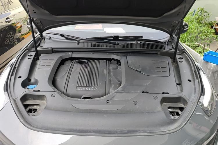 Used Lynk & Co 02 2020 1.5T DCT Two-Wheel Drive Pro Edition Engine Bay