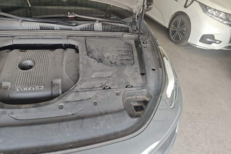 Used Lynk & Co 02 2020 High-Energy Edition 2.0T Automatic Two-Wheel Drive Pro Version Engine Bay Left
