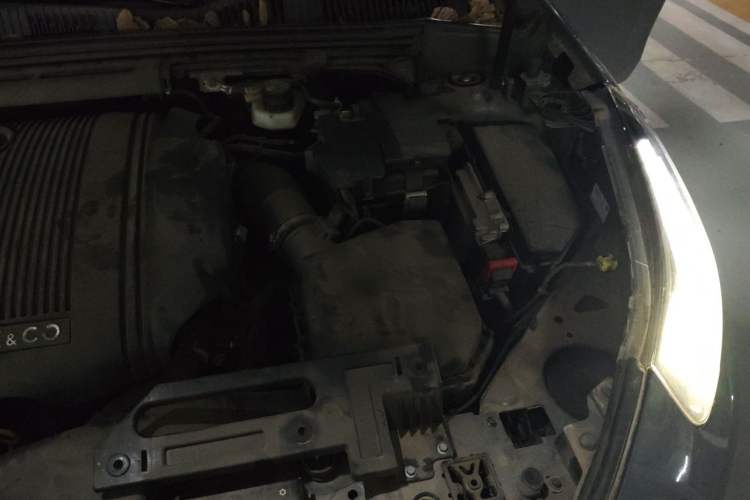 Used Lynk & Co 02 2020 1.5T DCT Two-Wheel Drive Pro Edition Engine Bay Left
