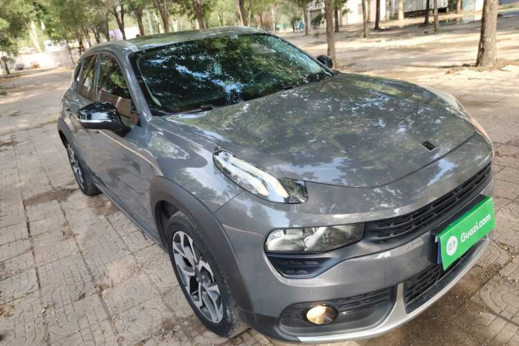 Used Lynk & Co 02 2020 1.5T DCT Two-Wheel Drive Pro Edition Front Right 45 Deg