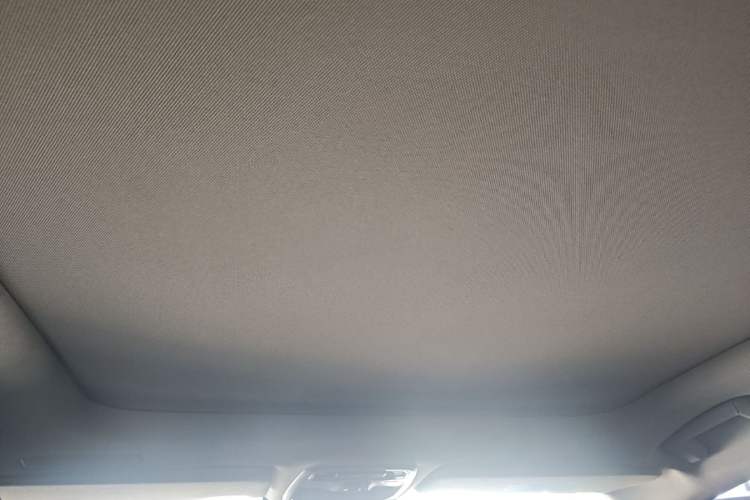 Used Lynk & Co 02 2020 High-Energy Edition 2.0T Automatic Two-Wheel Drive Pro Version Headliner