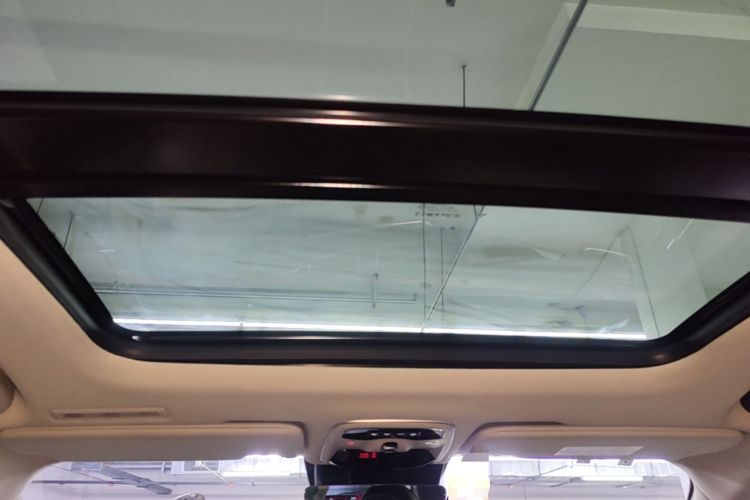 Used Lynk & Co 02 2020 High-Energy Edition 2.0T Automatic Two-Wheel Drive Shine Pro Edition Headliner