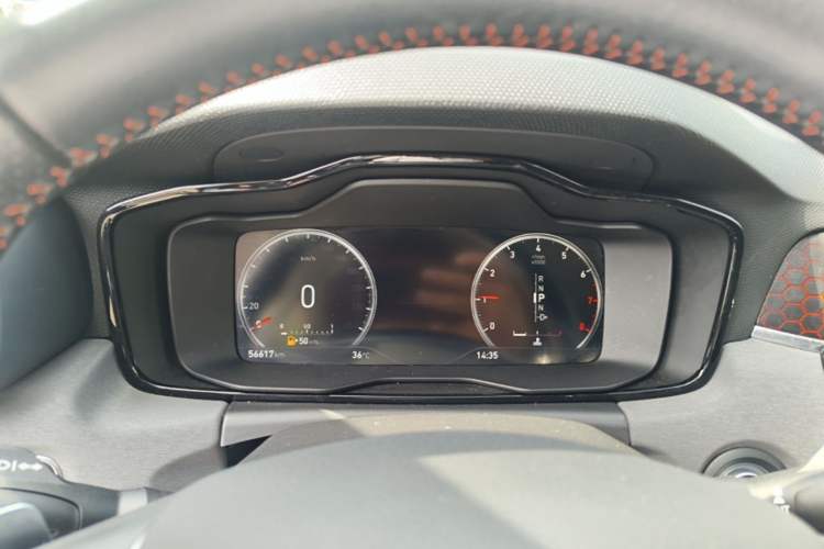 Used Lynk & Co 02 2020 1.5T DCT Two-Wheel Drive Pro Edition Instrument Cluster