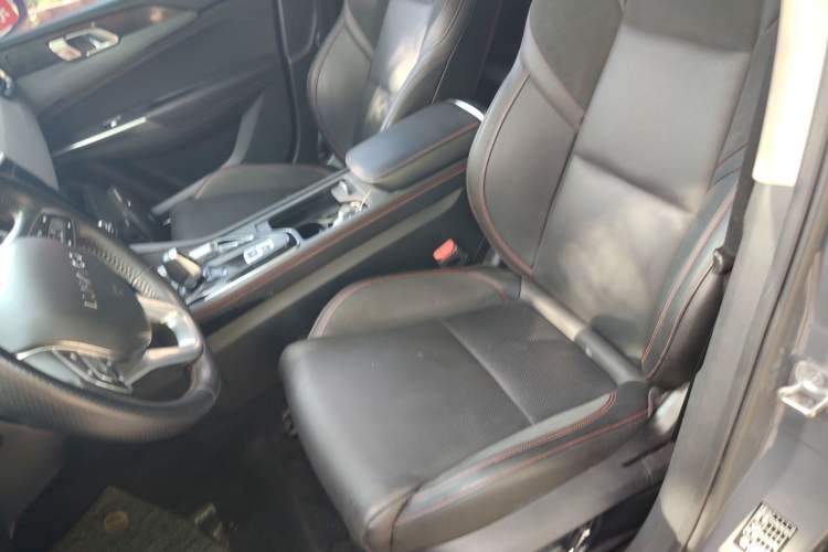 Used Lynk & Co 02 2020 1.5T DCT Two-Wheel Drive Pro Edition Left Front Seat