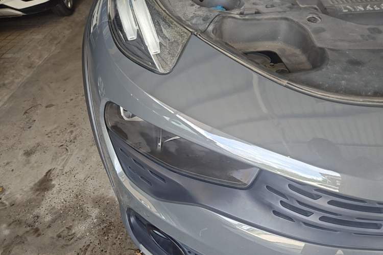 Used Lynk & Co 02 2020 High-Energy Edition 2.0T Automatic Two-Wheel Drive Pro Version Right Front Headlight