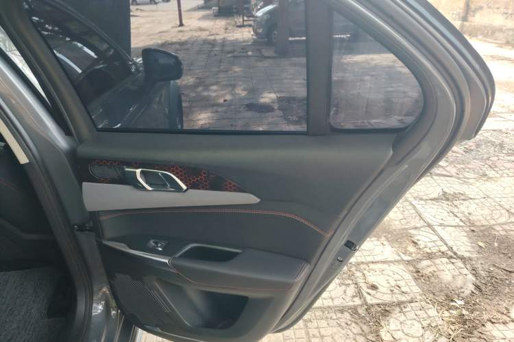 Used Lynk & Co 02 2020 1.5T DCT Two-Wheel Drive Pro Edition Right Rear Door Interior