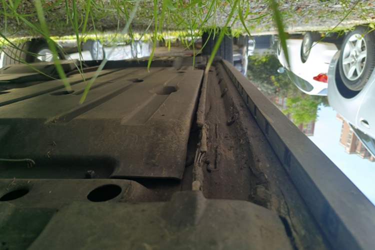 Used Lynk & Co 02 2020 1.5T DCT Two-Wheel Drive Pro Edition Right Side Sill