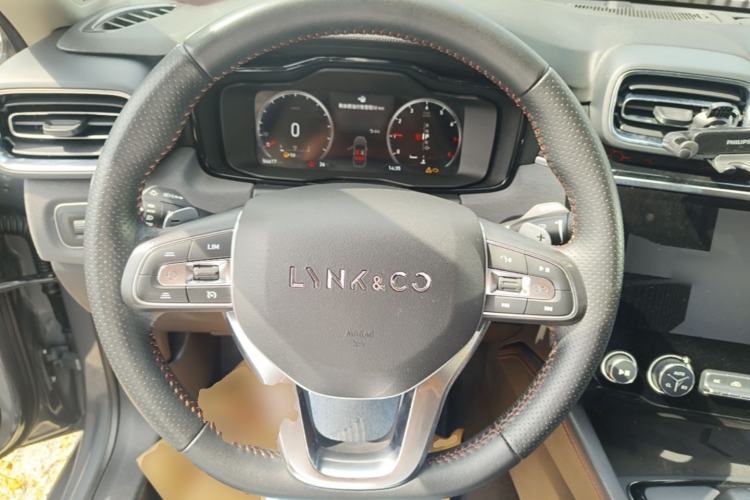 Used Lynk & Co 02 2020 1.5T DCT Two-Wheel Drive Pro Edition Steering Wheel