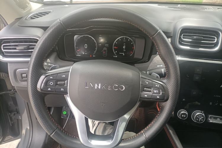 Used Lynk & Co 02 2020 1.5T DCT Two-Wheel Drive Sporty Version Steering Wheel