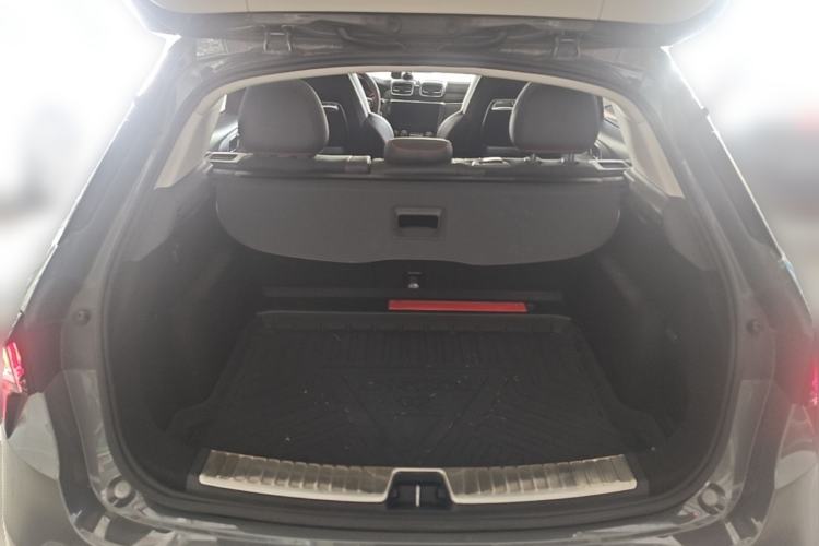 Used Lynk & Co 02 2020 High-Energy Edition 2.0T Automatic Two-Wheel Drive Pro Version Trunk
