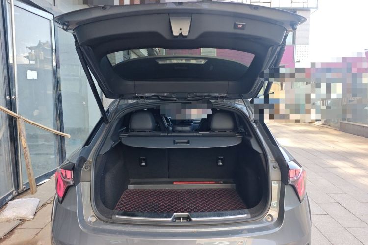 Used Lynk & Co 02 2020 1.5T DCT Two-Wheel Drive Pro Edition Trunk