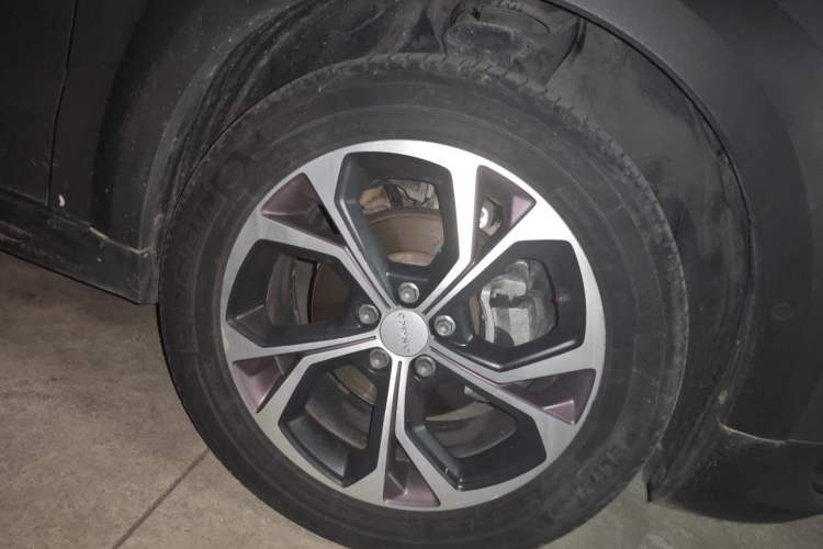 Used Lynk & Co 02 2020 1.5T DCT Two-Wheel Drive Zhaopu Version Right Front Wheel Hub