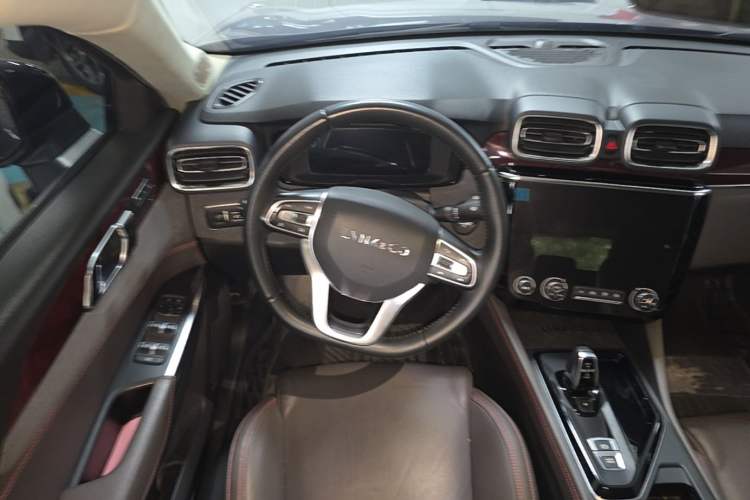 Used Lynk & Co 02 2020 High-Energy Edition 2.0T Automatic Two-Wheel Drive Shine Pro Edition Steering Wheel