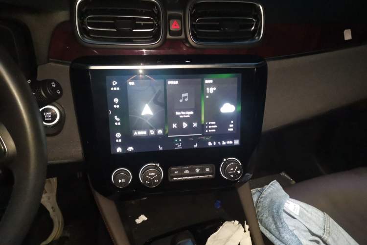 Used Lynk & Co 02 2020 1.5T DCT Two-Wheel Drive Zhaopu Version Audio And AC Panel