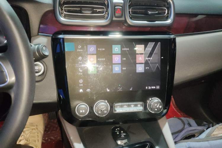 Used Lynk & Co 02 2020 1.5T DCT Two-Wheel Drive Zhaopu Version Audio And AC Panel
