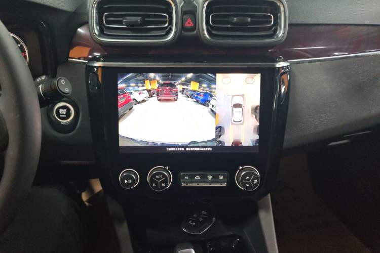 Used Lynk & Co 02 2020 1.5T DCT Two-Wheel Drive Zhaopu Version Audio And AC Panel