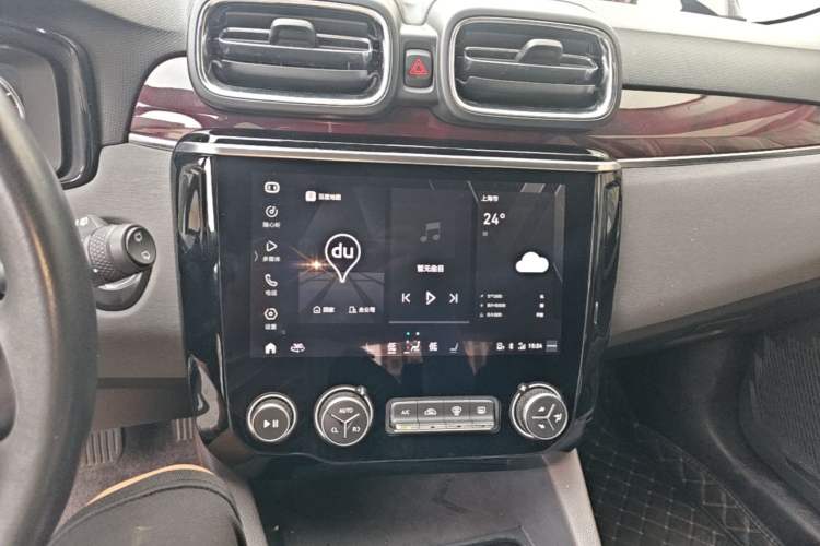 Used Lynk & Co 02 2020 1.5T DCT Two-Wheel Drive Zhaopu Version Audio And AC Panel