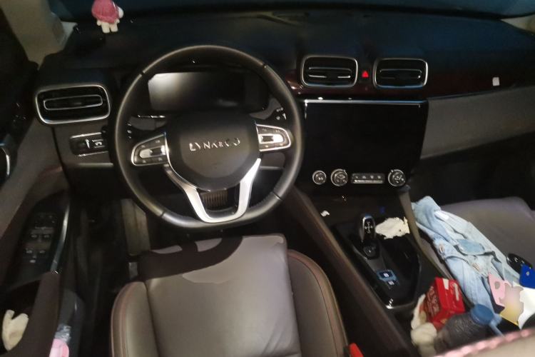 Used Lynk & Co 02 2020 1.5T DCT Two-Wheel Drive Zhaopu Version Center Console