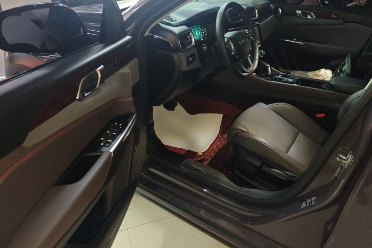 Used Lynk & Co 02 2020 1.5T DCT Two-Wheel Drive Zhaobao Version Driver Seat