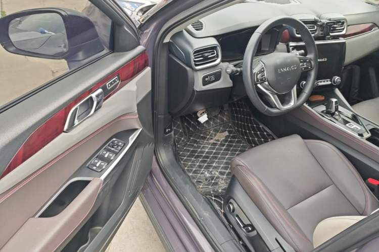 Used Lynk & Co 02 2020 1.5T DCT Two-Wheel Drive Zhaopu Version Driver Seat