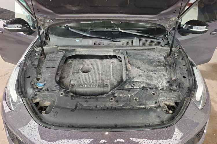 Used Lynk & Co 02 2020 High-Energy Edition 2.0T Automatic Two-Wheel Drive Shine Pro Edition Engine Bay