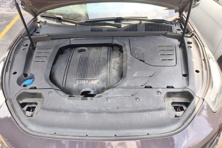 Used Lynk & Co 02 2020 1.5T DCT Two-Wheel Drive Zhaopu Version Engine Bay