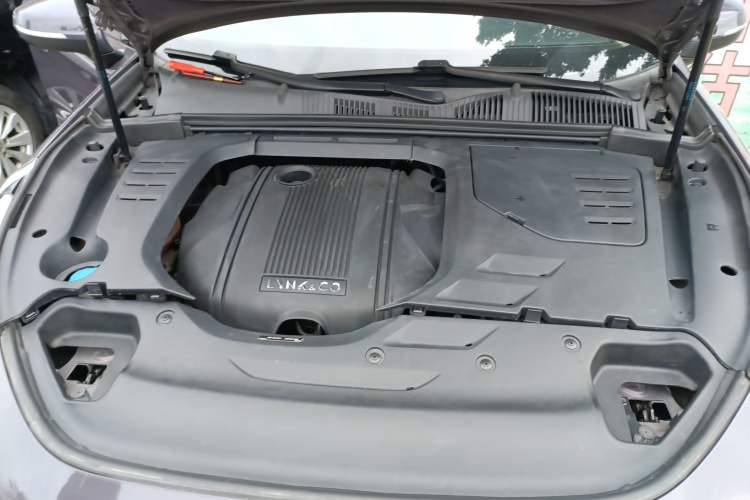 Used Lynk & Co 02 2020 1.5T DCT Two-Wheel Drive Zhaobao Version Engine Bay