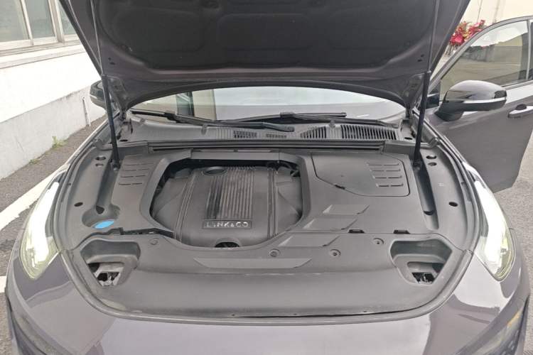 Used Lynk & Co 02 2020 1.5T DCT Two-Wheel Drive Zhaopu Version Engine Bay