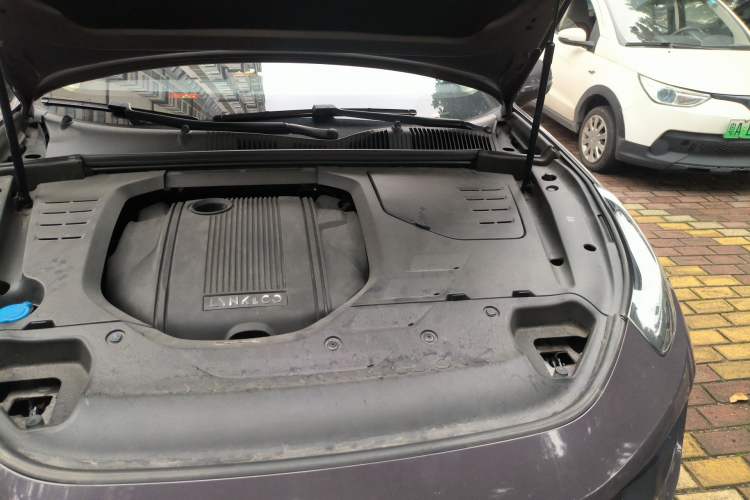 Used Lynk & Co 02 2020 1.5T DCT Two-Wheel Drive Zhaobao Version Engine Bay Left