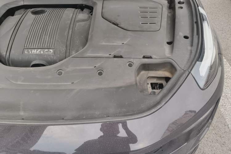 Used Lynk & Co 02 2020 1.5T DCT Two-Wheel Drive Zhaopu Version Engine Bay Left