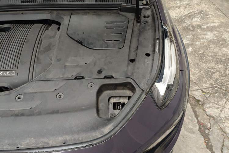 Used Lynk & Co 02 2020 1.5T DCT Two-Wheel Drive Zhaopu Version Engine Bay Left