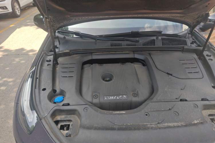Used Lynk & Co 02 2020 High-Energy Edition 2.0T Automatic Two-Wheel Drive Shine Pro Edition Engine Bay Right