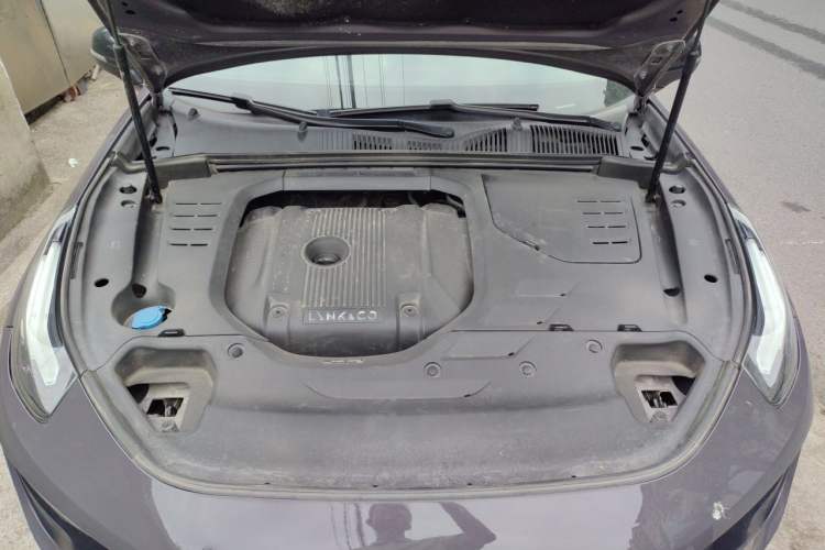 Used Lynk & Co 02 2020 High-Energy Edition 2.0T Automatic Two-Wheel Drive Shine Pro Edition Engine Bay