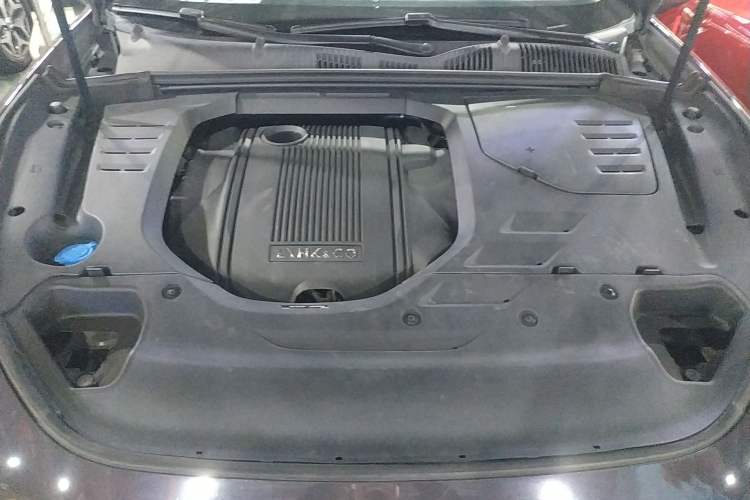 Used Lynk & Co 02 2020 1.5T DCT Two-Wheel Drive Zhaopu Version Engine Bay